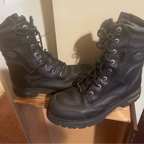 Harley Davidson riding boots!! - Picture 3 of 5